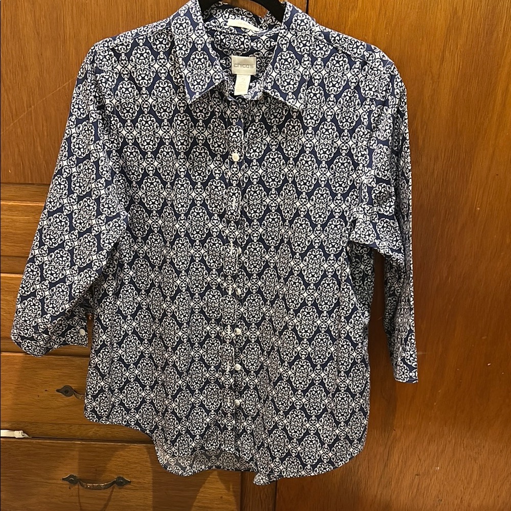 Chico's Blue Casual Button Down Shirt with Relaxed Fit women’s blouse.